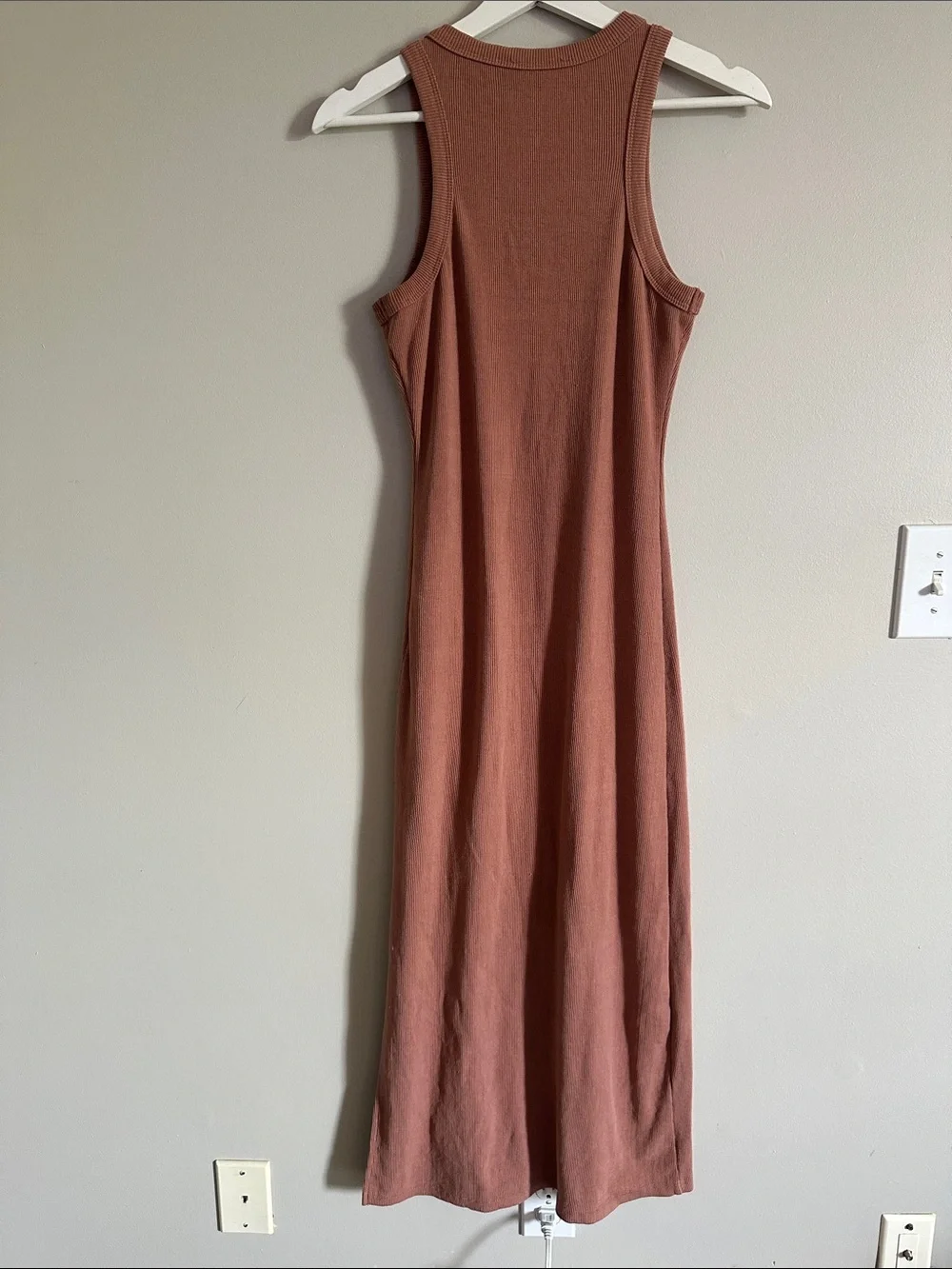 Sleeveless super stretchy Ribbed Midi Dress in Dusty Rose - Picture 8 of 9